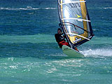 Planche  voile en Guadeloupe : Loisirs Bleus